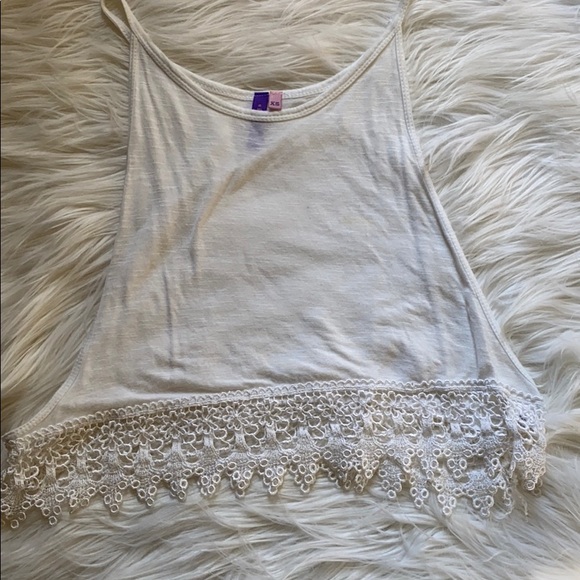 LF Lace Bottom Tank - Picture 5 of 8